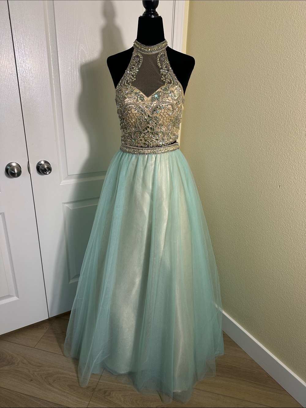 Two piece Light blue/mint and gold dress with iridescent stones. Size 3/4